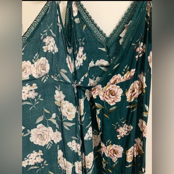 Forever 21 Women’s Wrap Dress - Picture 6 of 8